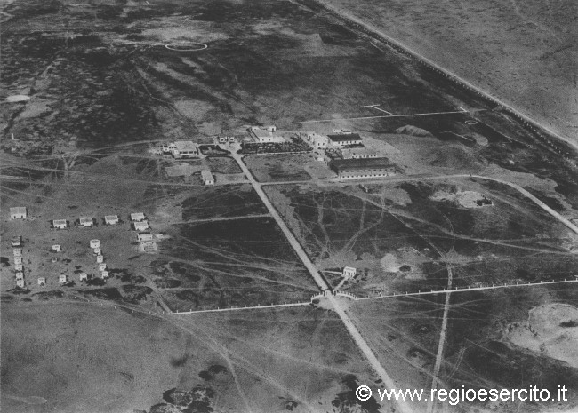 Il campo d'aviazione di Mogadiscio nell'aprile 1935